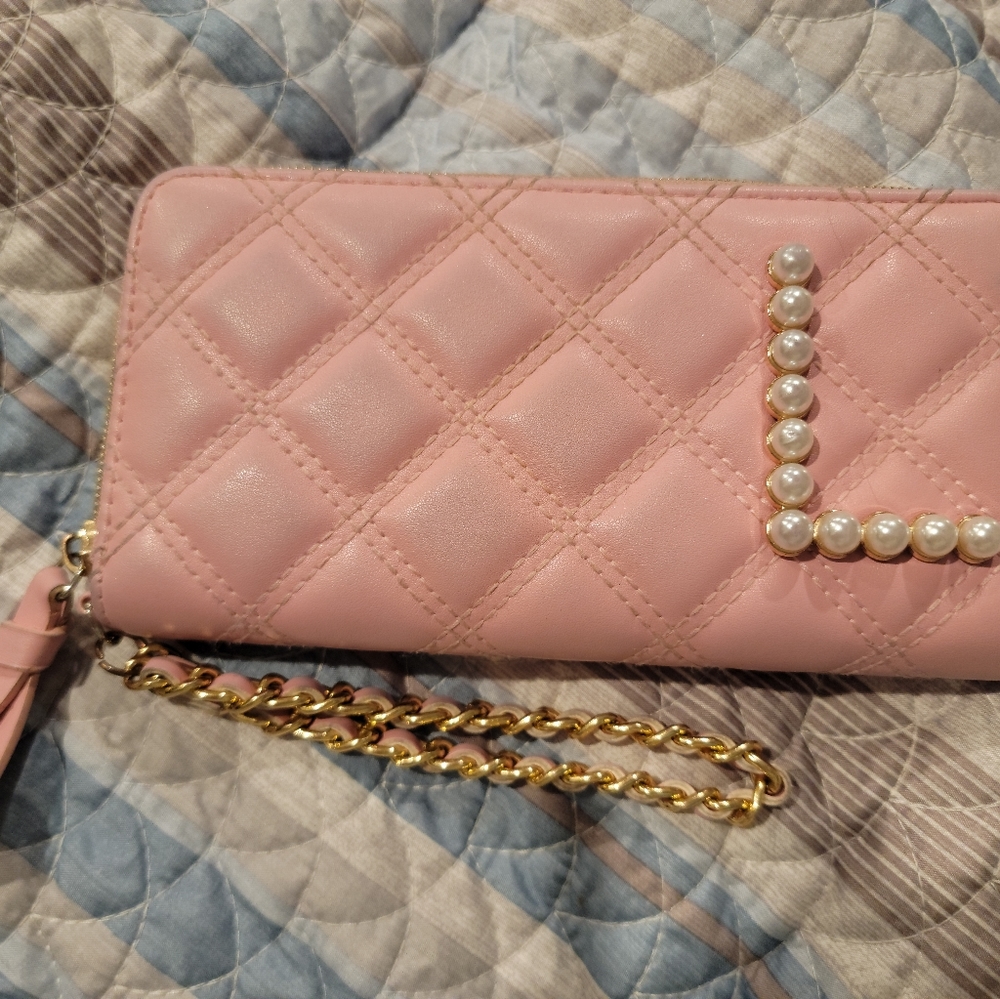 Letter "L" Wallet